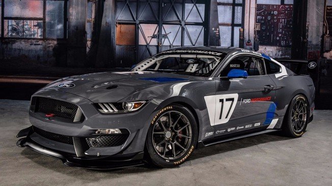ford-mustang-gt4-01